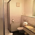 德尔哈维尔布斯特旅馆 波茨坦